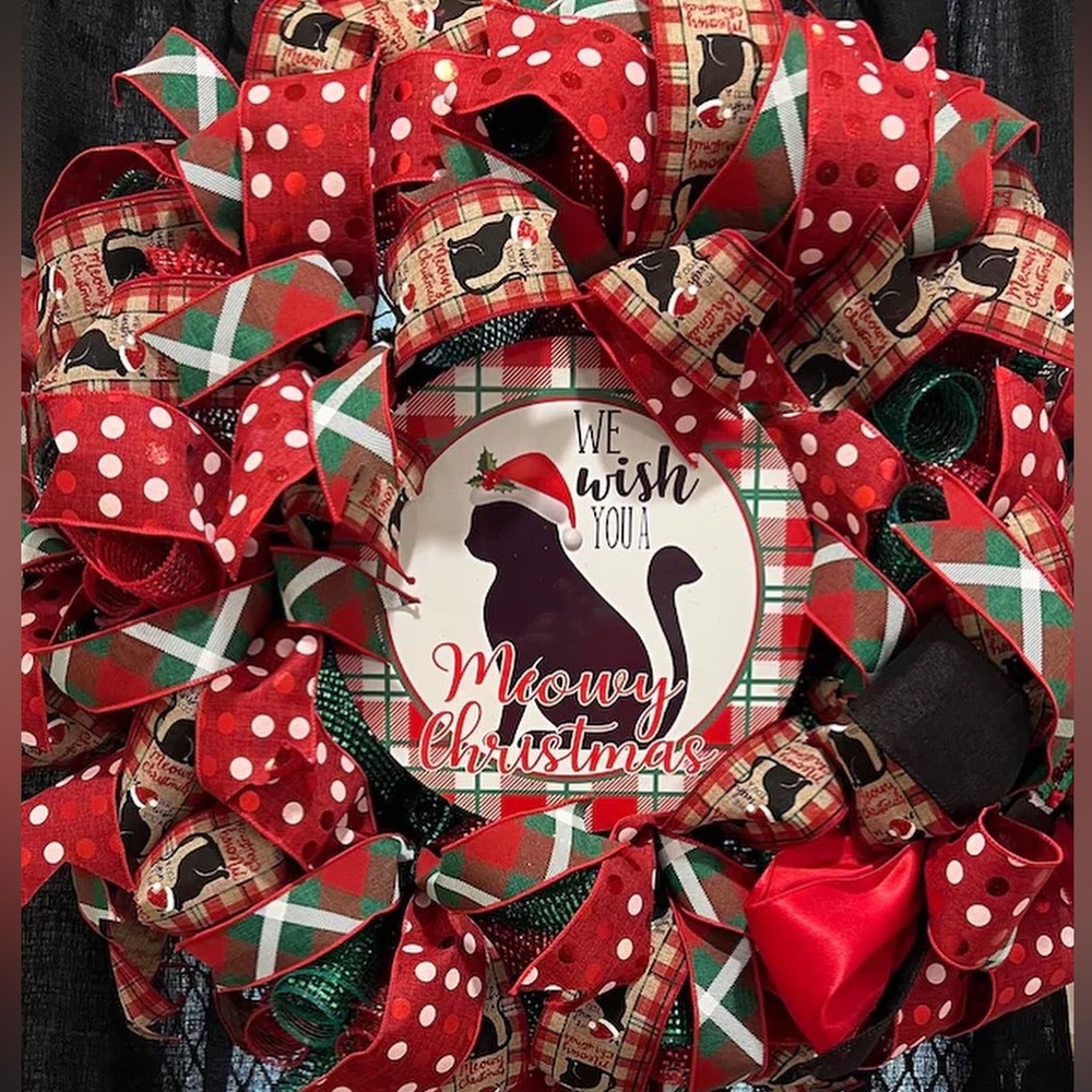 Meowy Christmas Wreath